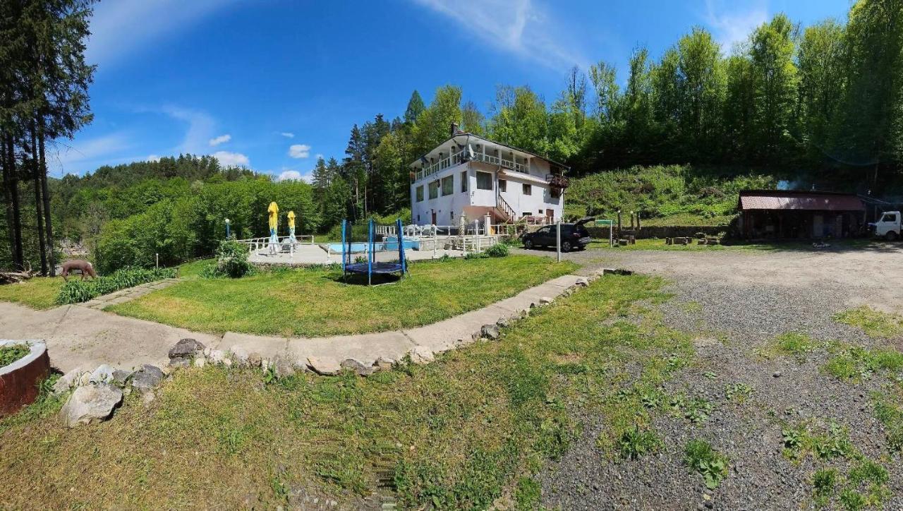 Cabana Cerbu Bozovici Экстерьер фото