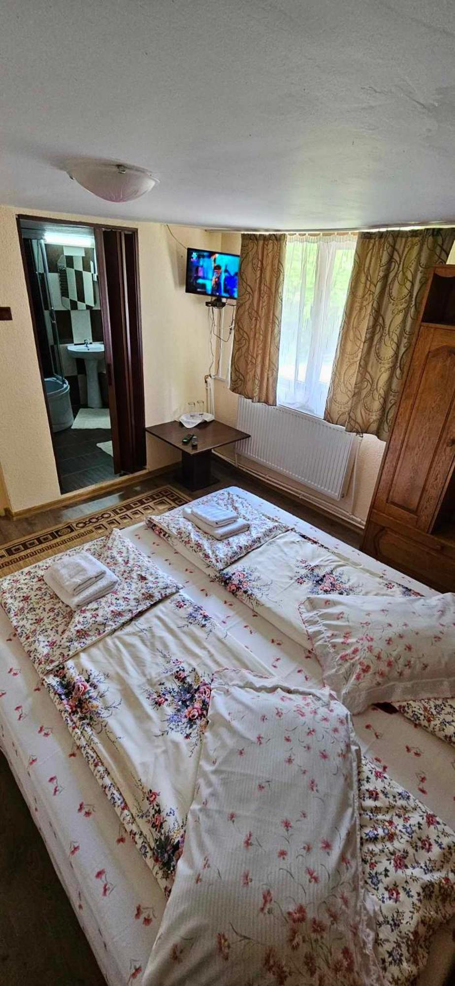 Cabana Cerbu Bozovici Экстерьер фото