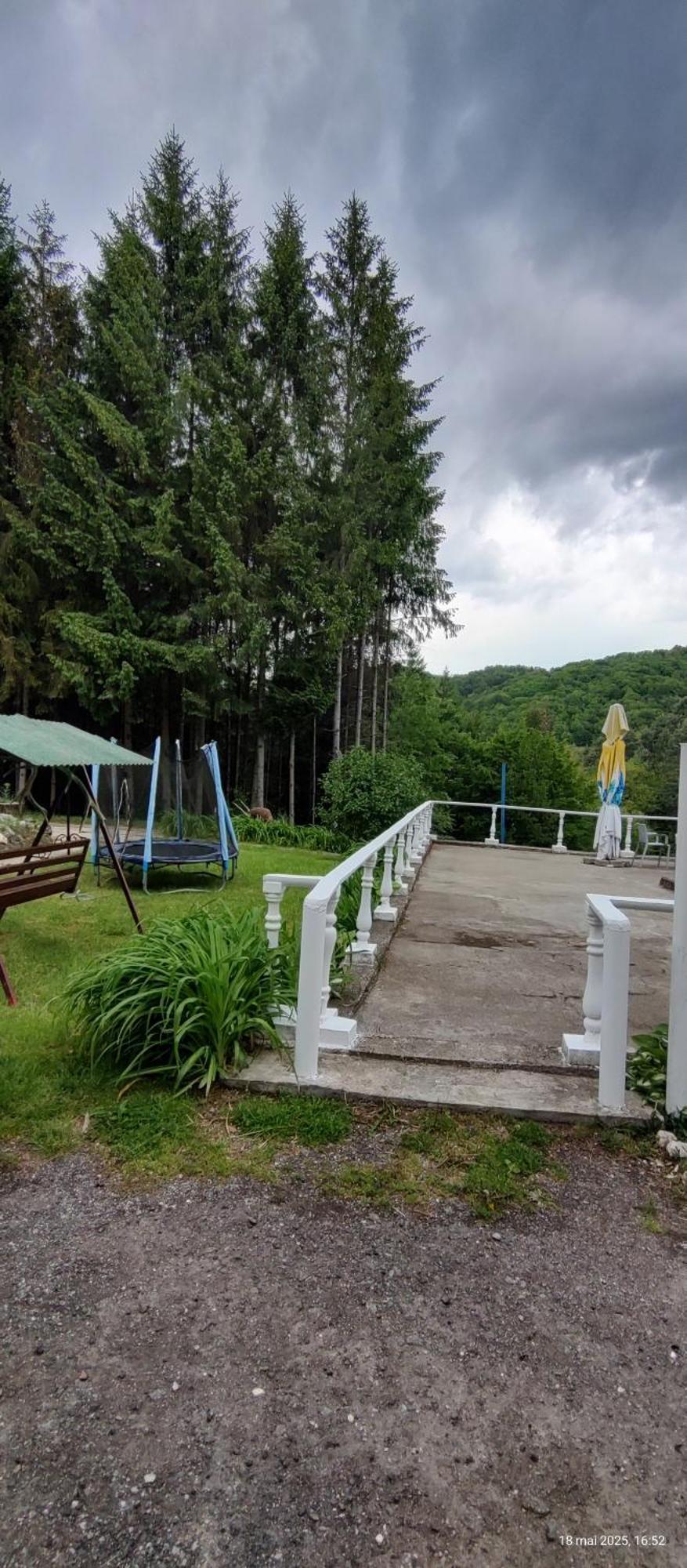 Cabana Cerbu Bozovici Экстерьер фото
